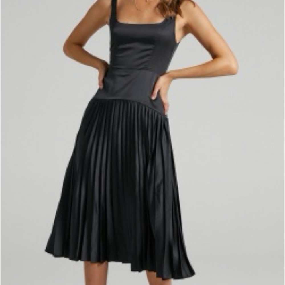 Showpo Sasha Dress Elegant Black Pleated Dress